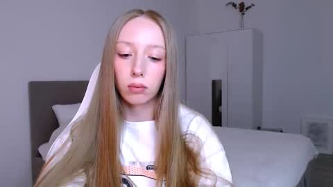 Luna online show from 6, 1, 2026