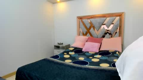 Luna  online show from 29, 9, 2025