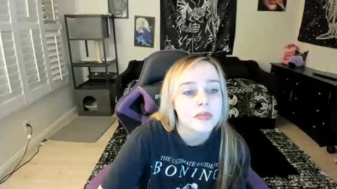 Luna online show from 18, 3, 2026