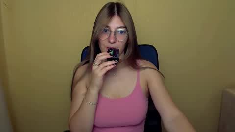 Luna online show from 9, 9, 2025