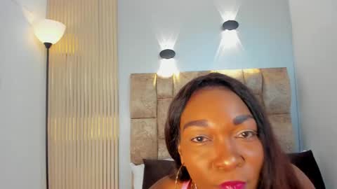 luna moretti online show from 21, 9, 2025