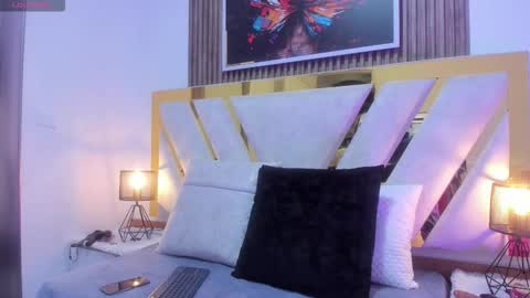 Snapshot of luna_naughty1 chatting on 8, 11, 2025 luna_naughty1 online show from 8, 11, 2025