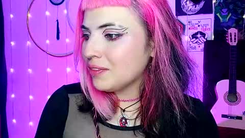 MISS LUNA  online show from 19, 2, 2025