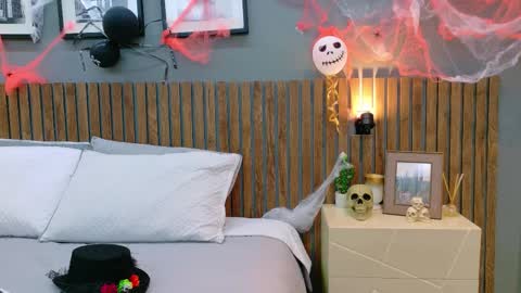 LUNA  online show from 29, 10, 2025