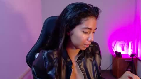 LUNA  online show from 19, 3, 2026