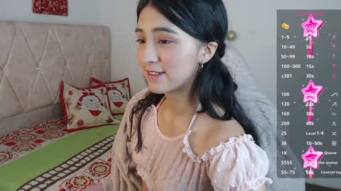 luna_roussee online show from 22, 1, 2025