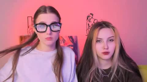 Snapshot of luna_tin chatting on 13, 10, 2025 Luna online show from 13, 10, 2025