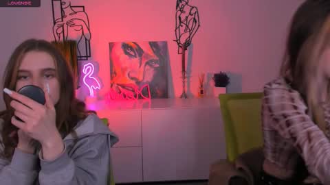 Snapshot of luna_tin chatting on 21, 10, 2025 Luna online show from 21, 10, 2025