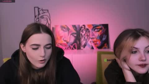 Snapshot of luna_tin chatting on 19, 11, 2025 Luna online show from 19, 11, 2025