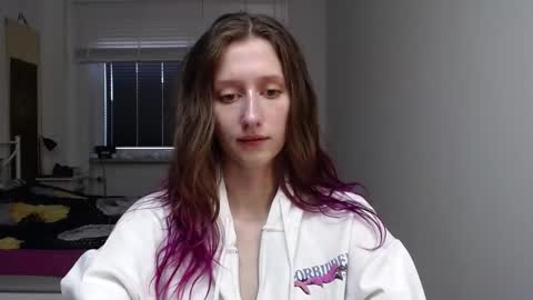 L U N A  online show from 5, 11, 2025