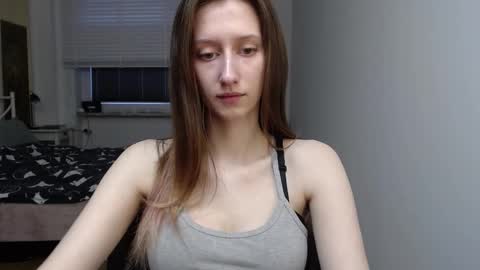 L U N A  online show from 11, 2, 2026