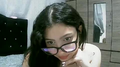 lunaa_sub online show from 13, 2, 2025
