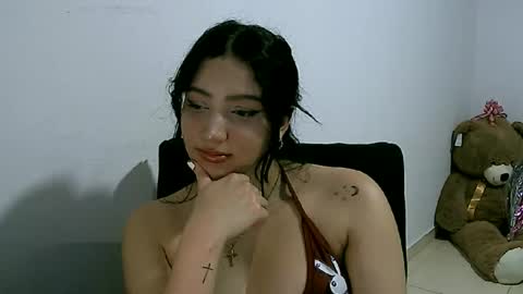 lunaa_sub online show from 6, 3, 2025