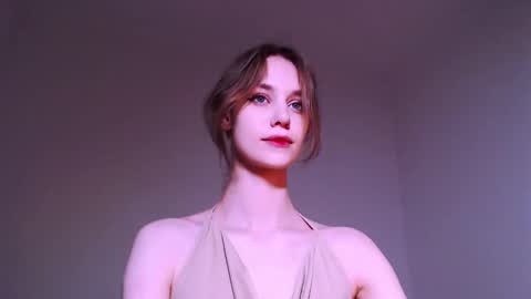 Luna online show from 8, 2, 2025