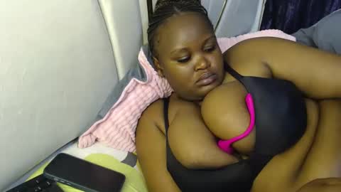 lunabloom01 online show from 23, 3, 2026