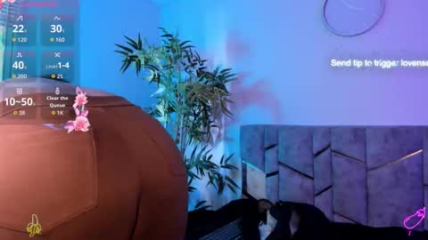 Luna Clarx online show from 4, 2, 2026