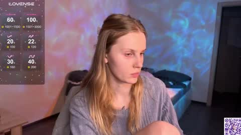 Snapshot of lunacyy chatting on 21, 9, 2025 Britney online show from 21, 9, 2025