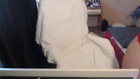 Snapshot of lunadelsol2 chatting on 14, 2, 2025 Luna..ntmu online show from 14, 2, 2025