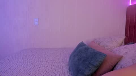 Luna Garcia online show from 4, 10, 2025