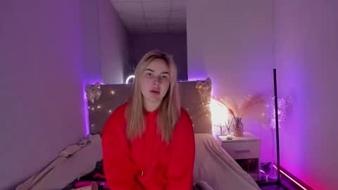 Luna online show from 2, 2, 2026