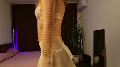 Snapshot of lunalike chatting on 20, 10, 2025 lunalike online show from 20, 10, 2025