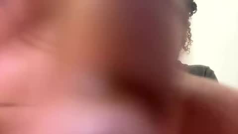 lunamoth00 online show from 9, 1, 2026