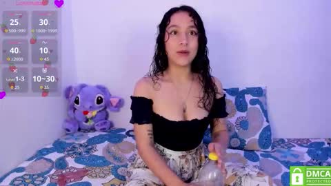 Snapshot of lunandrew chatting on 21, 10, 2025 Luna Mendez Andrew Cemar online show from 21, 10, 2025