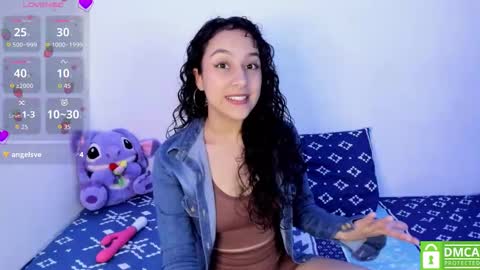 Snapshot of lunandrew chatting on 6, 11, 2025 Luna Mendez Andrew Cemar online show from 6, 11, 2025