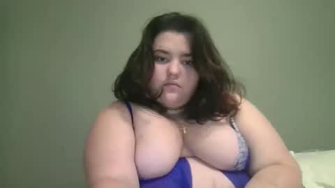 Snapshot of lunar_nightstar chatting on 15, 10, 2025 lunar_nightstar online show from 15, 10, 2025