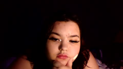 Snapshot of lunar_nightstar chatting on 2, 11, 2025 lunar_nightstar online show from 2, 11, 2025