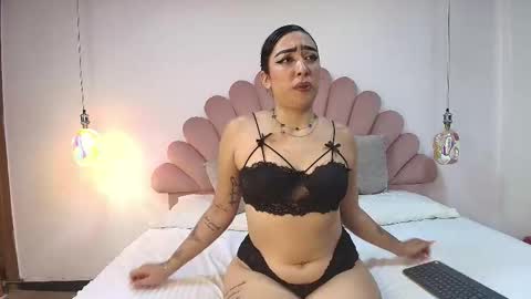Luna Rossy online show from 8, 10, 2025