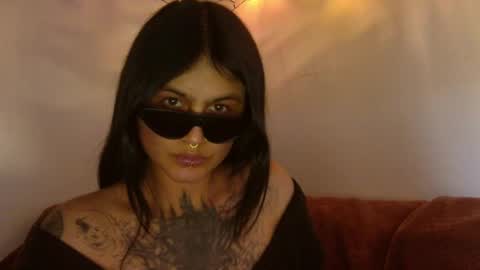 Luna online show from 1, 2, 2025