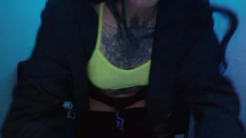 Luna online show from 13, 2, 2025