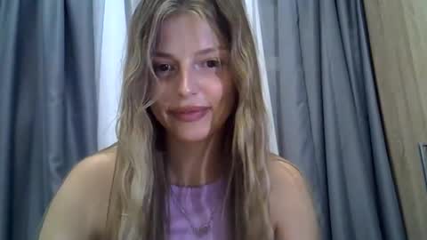 Luna  online show from 12, 9, 2025