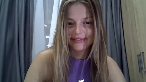 Luna  online show from 16, 9, 2025