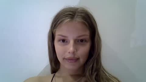 Luna  online show from 23, 9, 2025