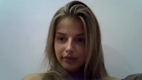 Luna  online show from 27, 9, 2025