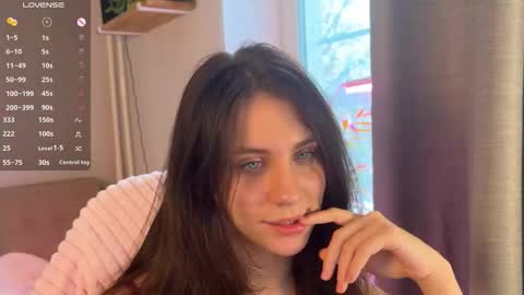 Snapshot of lunawho chatting on 2, 3, 2026 Luna online show from 2, 3, 2026