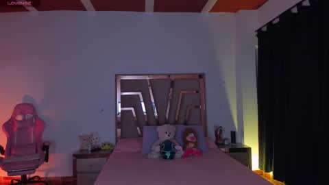 LUNA ROSE online show from 12, 2, 2026