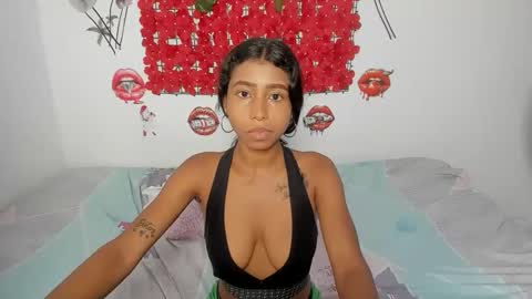 lupita_hot77 online show from 1, 2, 2026