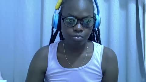 Snapshot of lupitah_ chatting on 30, 10, 2025 sweet girl online show from 30, 10, 2025