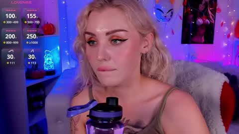 Snapshot of lushcherry chatting on 21, 10, 2025 your sweet Liana online show from 21, 10, 2025