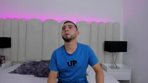 Snapshot of lushian_luna chatting on 8, 11, 2025 Lushian And Luna online show from 8, 11, 2025