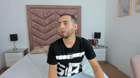 Snapshot of lushian_luna chatting on 27, 11, 2025 Lushian And Luna online show from 27, 11, 2025