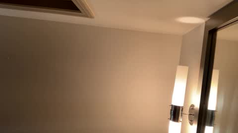 LOLA online show from 7, 1, 2025