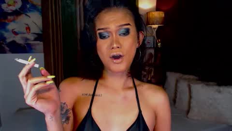 AdriannaFowks online show from 17, 1, 2025