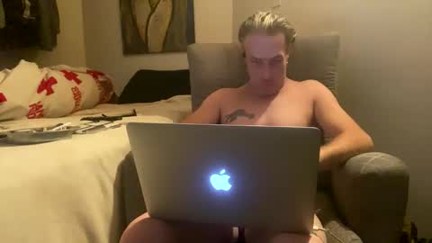 LustnVice Entertainement online show from 17, 12, 2025