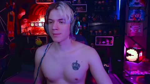 Snapshot of lustymatt chatting on 7, 11, 2025 lustymatt online show from 7, 11, 2025