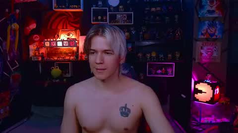 Snapshot of lustymatt chatting on 20, 11, 2025 lustymatt online show from 20, 11, 2025