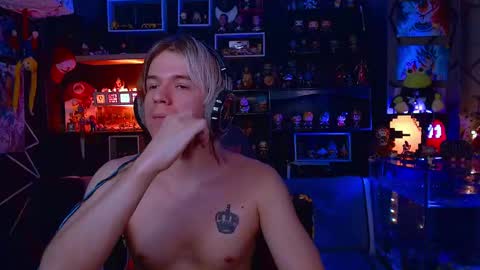 Snapshot of lustymatt chatting on 14, 12, 2025 lustymatt online show from 14, 12, 2025